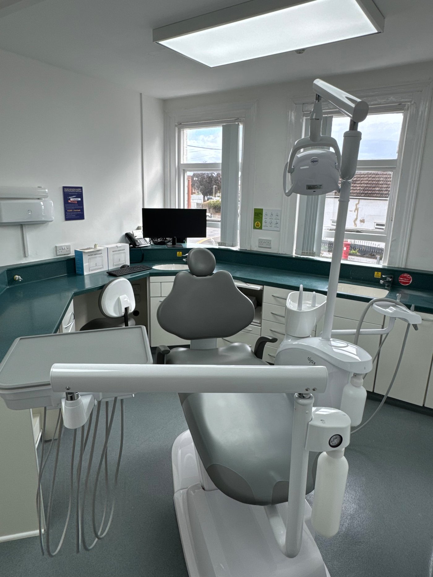 A bright, modern surgery room at GL1 Dental, a short trip from Kingsholm
